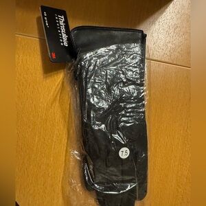 3M Thinsulate Women’s Black Gloves
